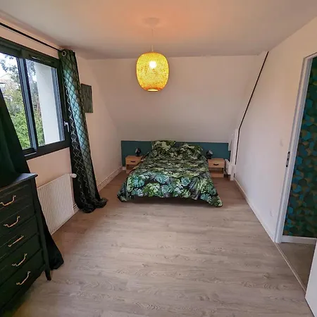 Maison Au Calme Dominant La D'evreux 别墅 埃夫勒